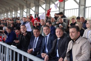 Başkan Çetin, Alaçam’daki Tarihi Şenliklere Katıldı